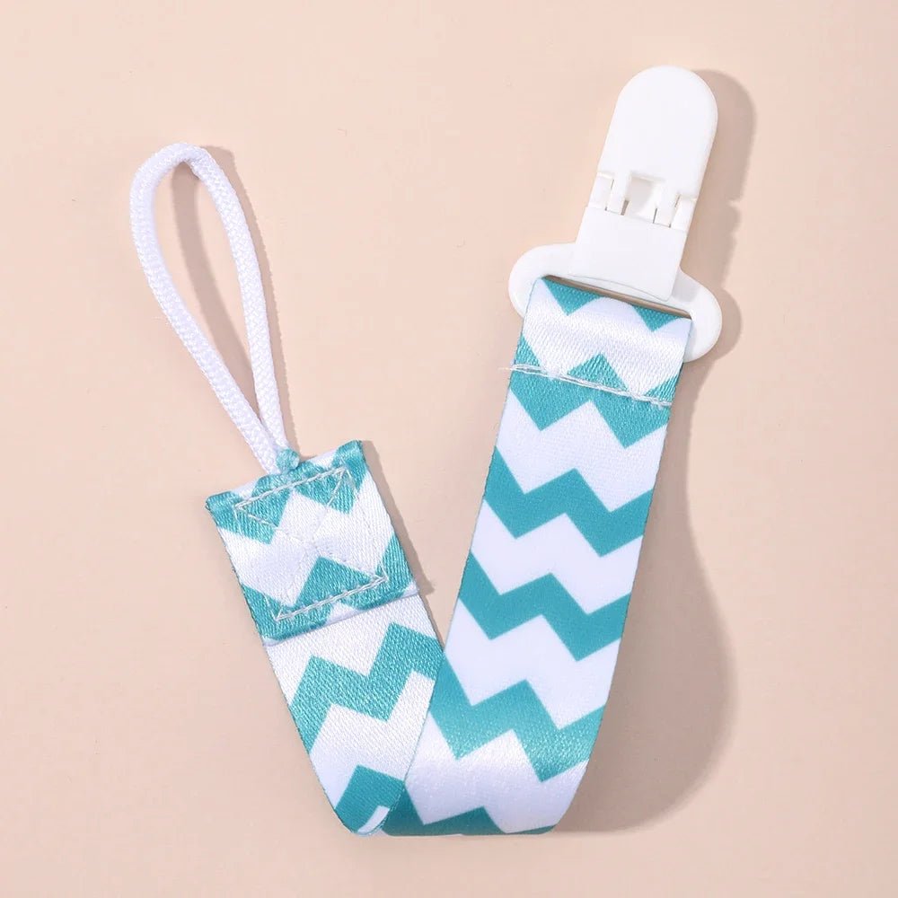 Kalinatur™ Wooden &amp; Silicone Baby Pacifier Clip – Safe, Natural Design and Elegant