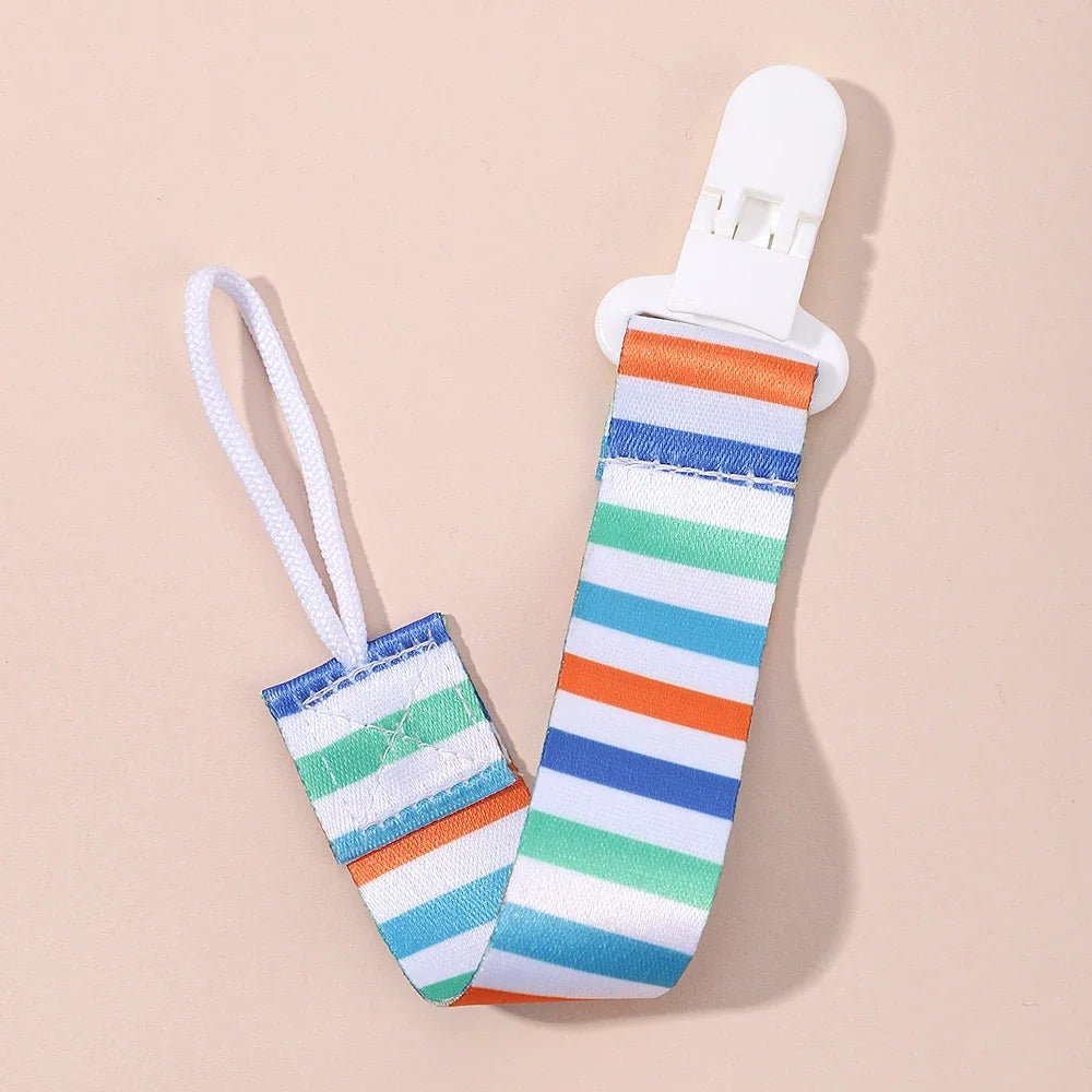 Kalinatur™ Wooden &amp; Silicone Baby Pacifier Clip – Safe, Natural Design and Elegant