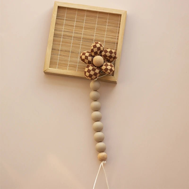 Attache-tétine fleur silicone Kalinatur™ – Anneau de dentition naturel