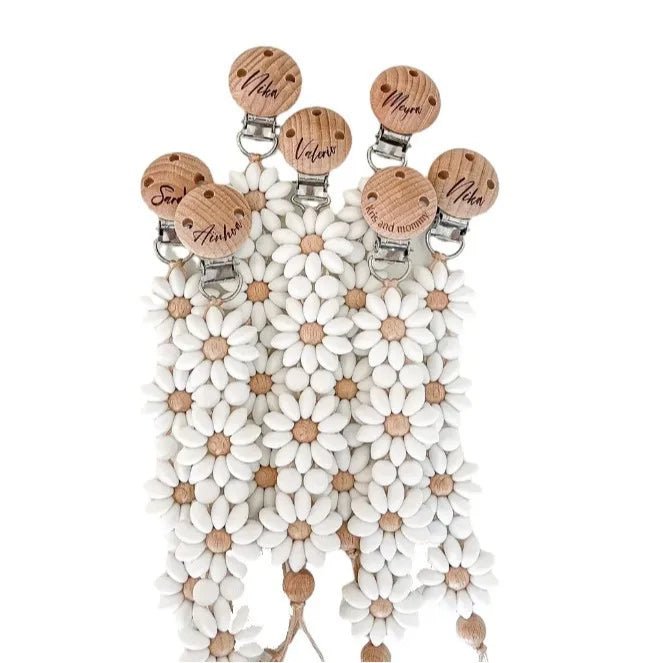 Attache-tétine fleur silicone Kalinatur™ – Douceur, sécurité & style bébé