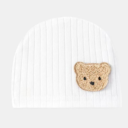 bonnet-blanc-motif-ours