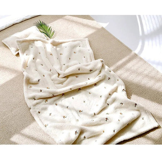 Couverture bébé à motifs ￼