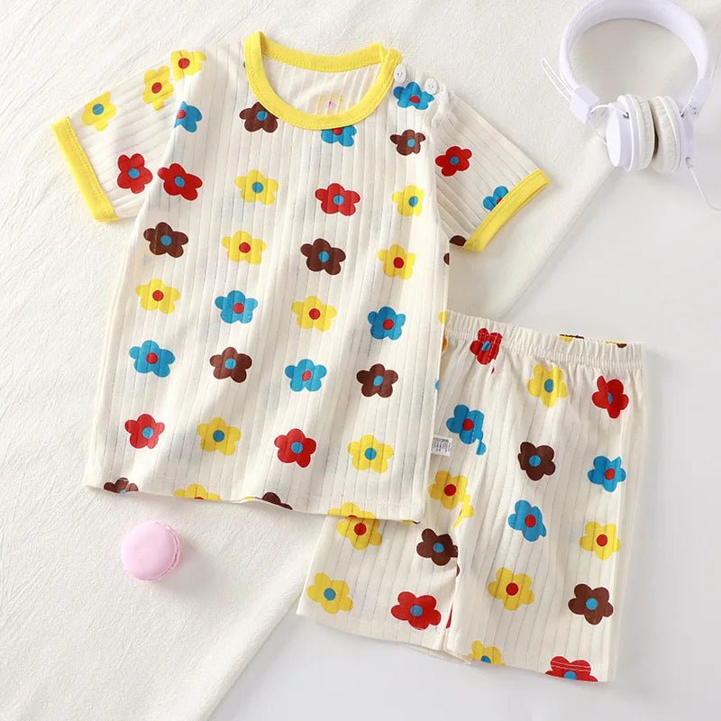 Ensemble été enfant avec t-shirt et short en coton à motifs fleurs colorées, vêtement léger et respirant pour enfants