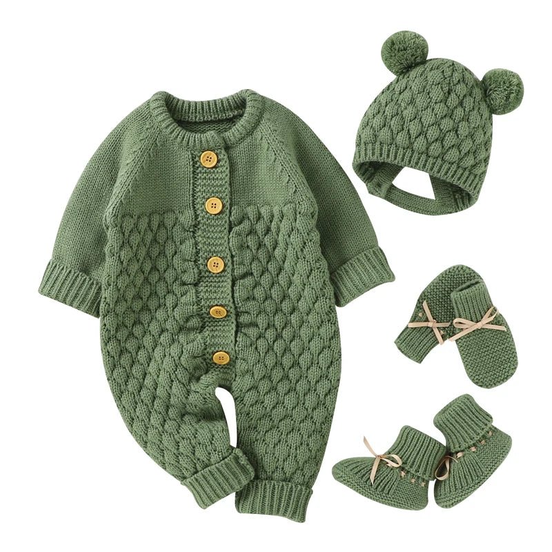 Ensemble tricot vert pour bebe compose d’une combinaison a boutons, d’un bonnet a oreilles et de chaussons assortis, tenue douce et confortable KaliNatur.
