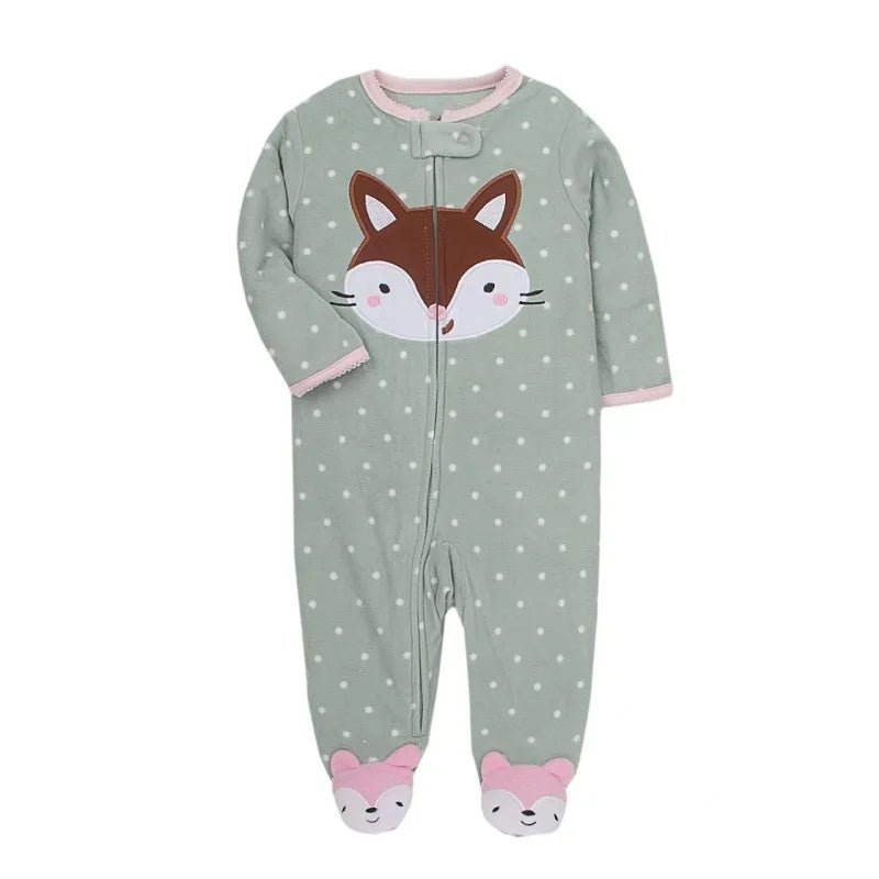 Grenouillere verte pour bebe avec motifs a pois blancs et visage de renard, pieds integres roses et fermeture zippee, pyjama doux et confortable KaliNatur.