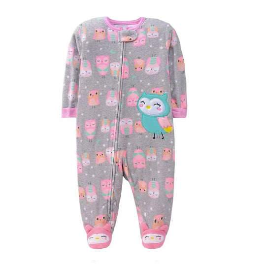 Grenouillere polaire grise pour bebe avec motifs hiboux roses et turquoise, pieds integres et fermeture zippee, pyjama doux et chaud KaliNatur.
