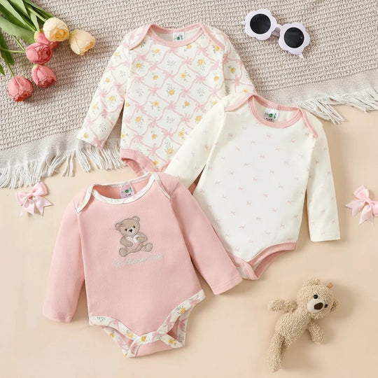 Lot de 3 bodies bébé fille roses à manches longues, motifs ourson, étoiles et fleurs, ensemble doux et confortable Kalinatur.