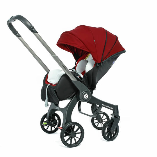 Poussette 4-en-1 rouge Kalinatur avec siège ergonomique et capote couvrante.