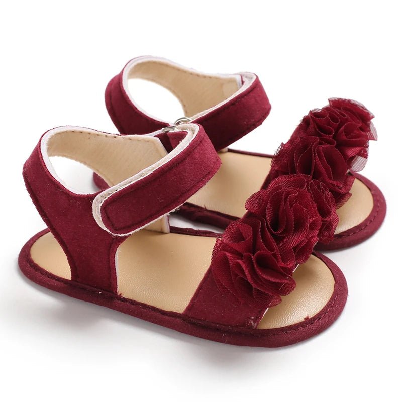 Sandales bébé fille bordeaux avec fleurs en tulle et fermeture scratch, chaussures premiers pas à semelle souple antidérapante pour bébé de 0 à 18 mois
