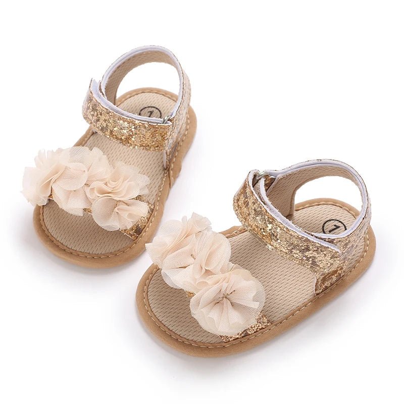 Sandales bébé fille dorées pailletées avec fleurs en tulle et fermeture scratch, chaussures premiers pas à semelle souple antidérapante pour bébé de 0 à 18 mois
