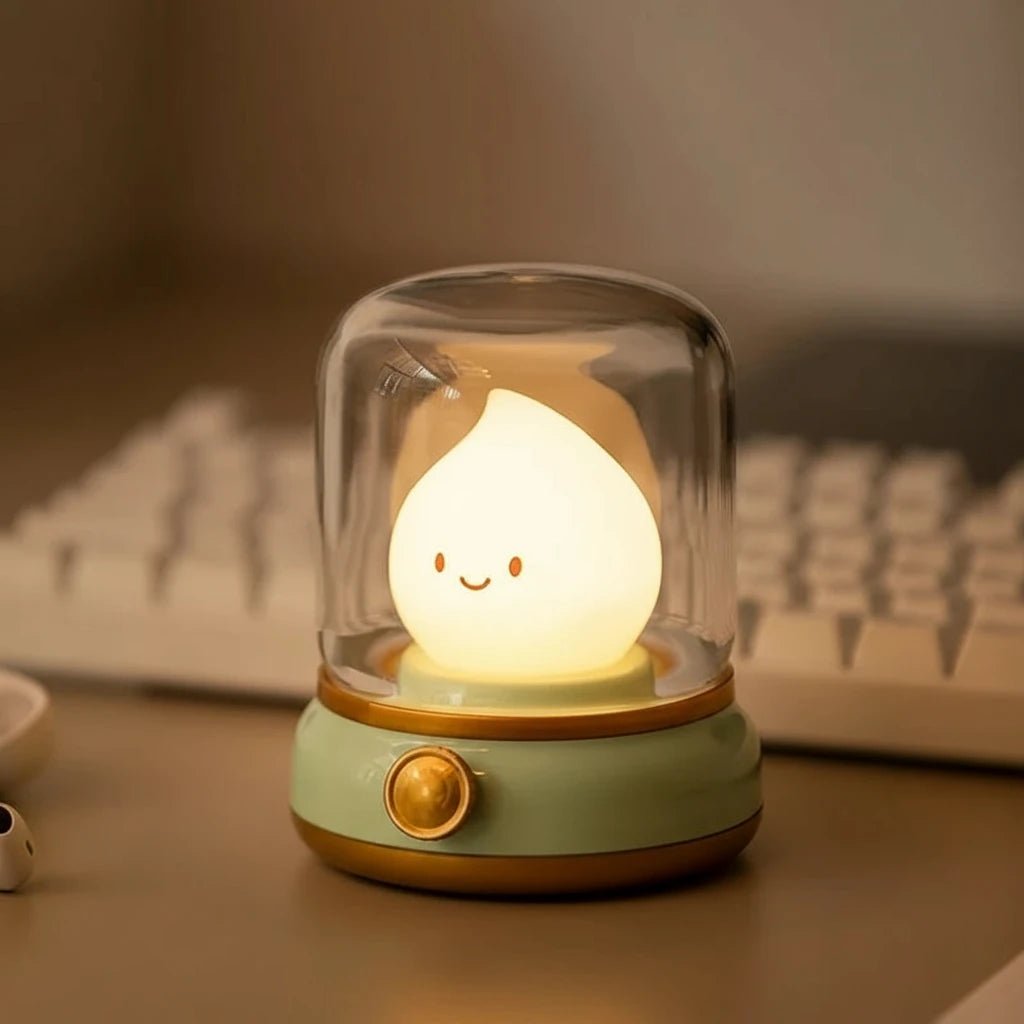 Veilleuse bébé sous cloche – lumière douce et apaisante pour créer une atmosphère cocooning et élégante dans la chambre de bébé – produit Kalinatur™
