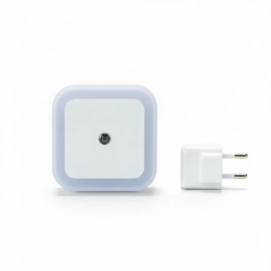 Veilleuse murale LED blanche avec capteur de luminosité et prise européenne – lumière douce automatique pour chambre bébé – Kalinatur™
