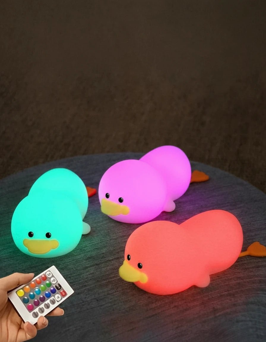 Veilleuses bébé en forme de canard multicolores avec télécommande – lumière LED douce et changeante – produit Kalinatur™